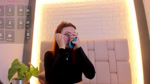 ANNIE online show from January 16, 11:52 am