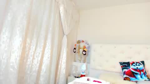 Angels Melody online show from December 17, 5:03 am