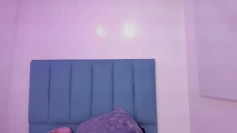 Snapshot of anniie_evans1 chatting on September 27, 3:10 pm Annie Evans online show from September 27, 3:10 pm