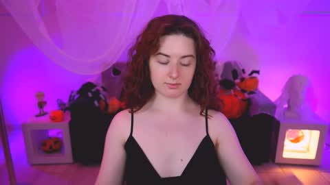 Ann Terry 3 online show from November 4, 8:26 am