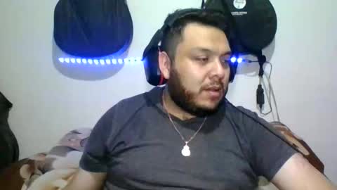 lion kennedy independent model moderator online show from November 6, 4:59 am