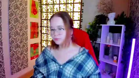 Anny online show from December 2, 8:45 am