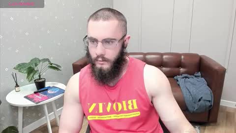 Ant online show from November 29, 9:39 am