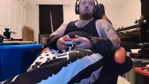 anthonygiacomazzo1 online show from January 19, 2:32 am