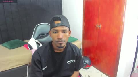       online show from January 7, 12:15 am