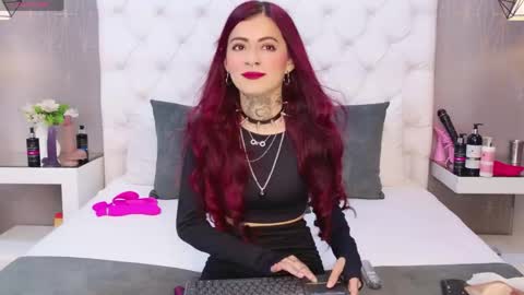 AntonellaEscudero online show from April 24, 8:33 pm