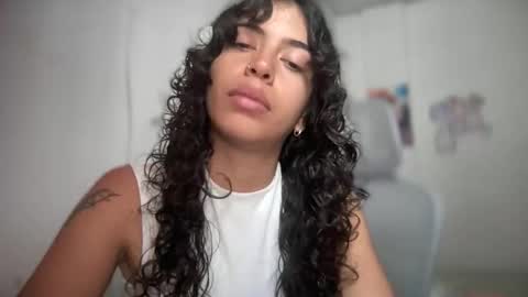 Antonia online show from February 15, 6:28 pm