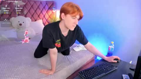 YummyTony online show from June 2, 6:26 am