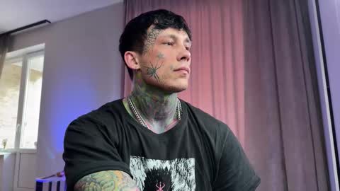 Tom online show from March 12, 11:47 am