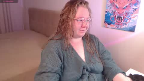 Anya Muna online show from December 21, 7:09 pm