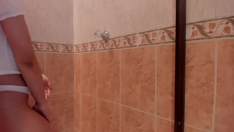 anya_shaffer online show from May 30, 1:26 am
