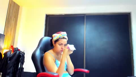 anyanddimitry online show from February 2, 1:07 pm