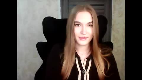 AnyaSmack online show from November 29, 5:20 pm