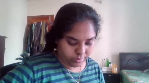 anydanyg online show from December 3, 9:10 am