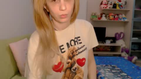 An online show from March 8, 2:26 am