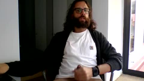 apc_3 online show from December 3, 3:24 pm