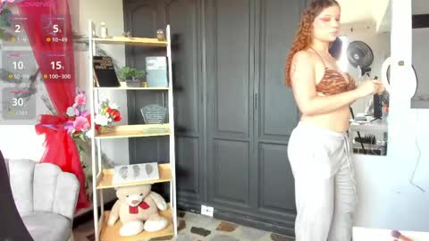 aphrodite online show from April 27, 9:12 pm