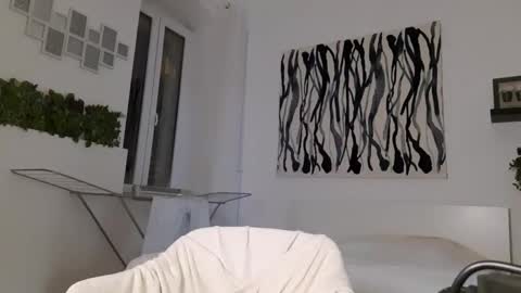 apollobest77 online show from February 25, 9:18 pm