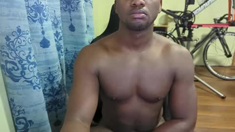 Snapshot of apollodarkmn chatting on February 23, 10:28 am apollodarkmn online show from February 23, 10:28 am