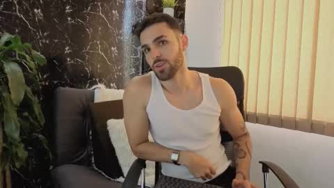 Apolo Lux  online show from January 9, 4:23 pm