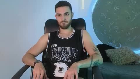 Apolo Lux  online show from February 3, 7:18 pm