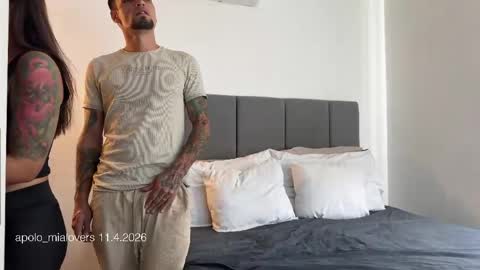 apolo_mialovers online show from April 11, 7:51 pm