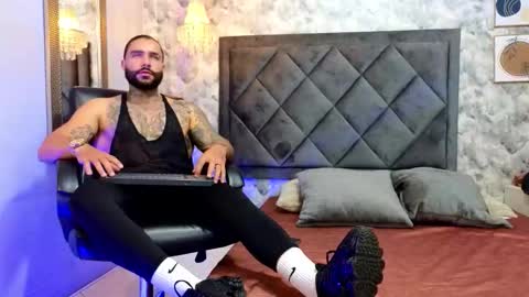 Apolo online show from September 19, 11:41 pm