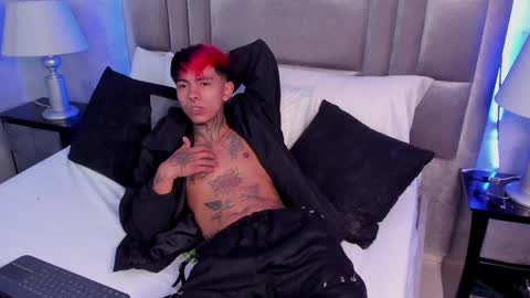 Apolo Biker online show from February 24, 2:58 pm