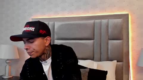 Apolo Biker online show from December 31, 11:53 am