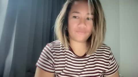 Anika online show from November 10, 8:28 am