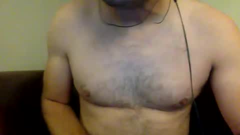 Snapshot of applesauce1584 chatting on September 9, 6:24 am Display Name online show from September 9, 6:24 am