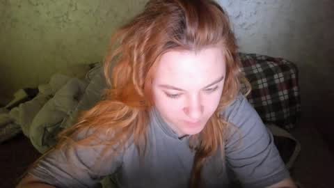 appleyummybuns online show from April 1, 5:08 am