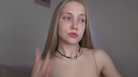  REYNA  my friend   online show from December 2, 5:33 pm