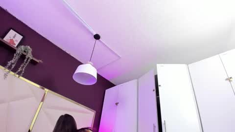 April online show from January 8, 11:38 am