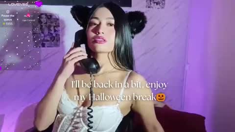 A P R I L online show from October 14, 12:19 pm