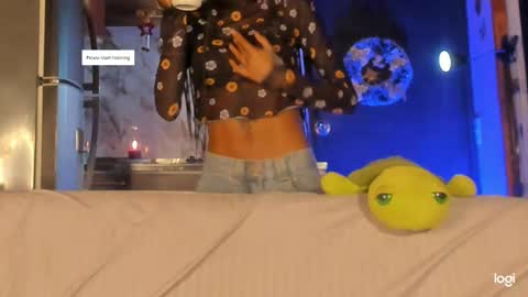 aprillebony319262 online show from December 21, 9:21 pm