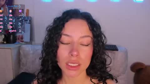 aqua emilly online show from July 9, 10:36 pm