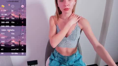 aquilaris online show from April 3, 12:12 pm