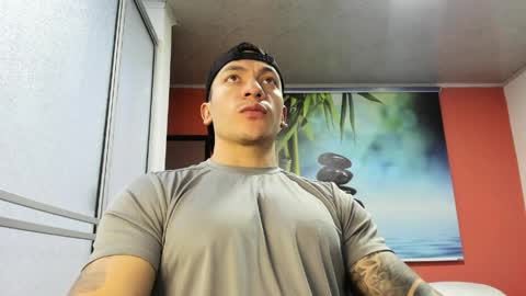 Jonathan online show from April 3, 7:21 pm