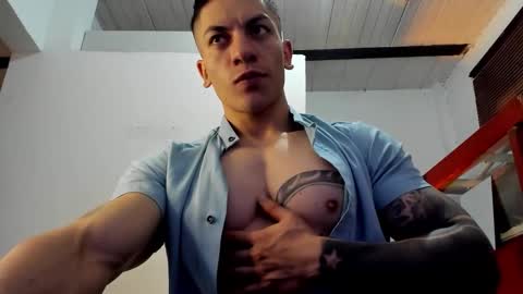 Jonathan online show from October 31, 7:58 pm