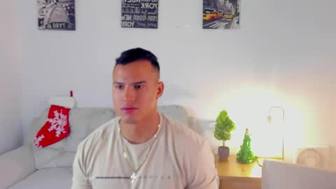 ares levi online show from December 21, 12:44 pm