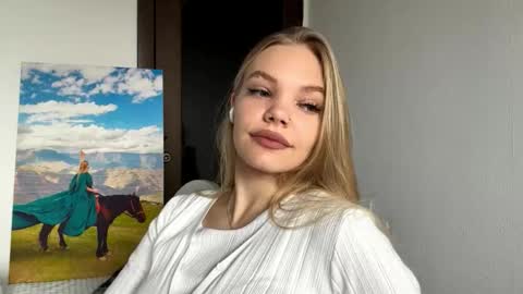 Amelia online show from December 4, 8:36 am