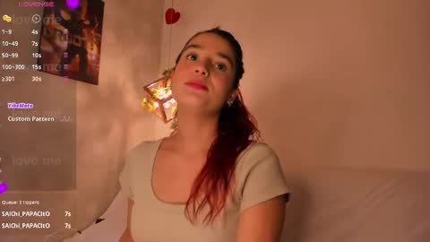 Snapshot of ari_baker chatting on March 1, 1:32 am Arianna Baker online show from March 1, 1:32 am
