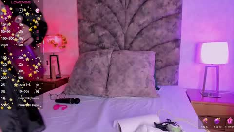 Snapshot of ari_baker chatting on September 24, 11:33 pm Arianna Baker online show from September 24, 11:33 pm