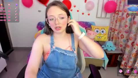 Snapshot of aria_alaia chatting on March 6, 1:37 am Linda online show from March 6, 1:37 am