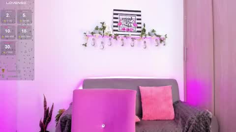    ARIA    online show from March 10, 4:35 pm