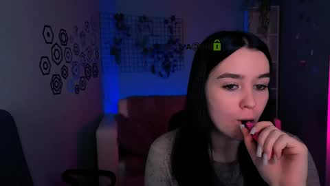 Aria online show from April 21, 1:42 am