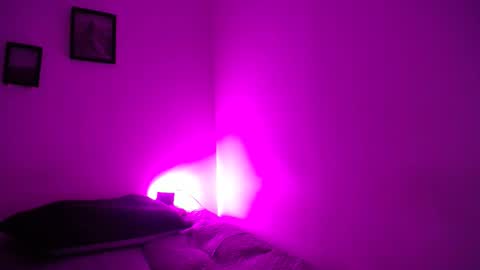  777 online show from December 23, 6:00 am