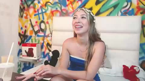 aria online show from November 19, 3:22 pm