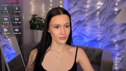 aria_mila online show from January 12, 11:28 am